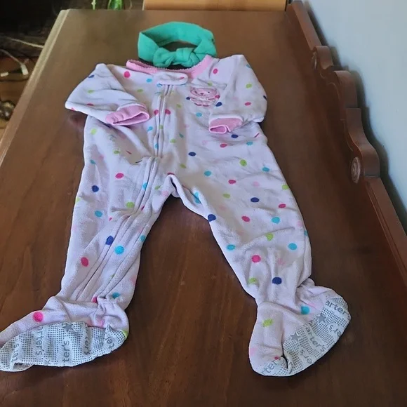 Cater's, Super Comfy, 12 Month, Flame Resistant Sleeper, Light Pink w head band - Picture 2 of 11